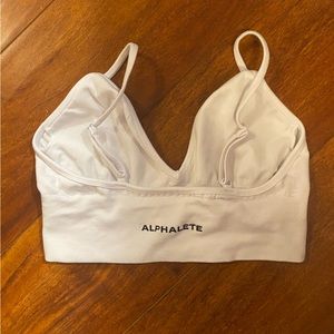 Alphalete sports bra